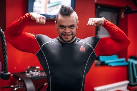 Заказать DICH Рашгард (Black and Red)